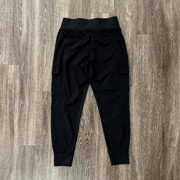 Athleta Sutton Cargo Joggers Black Sz 4 High Rise Athletic Pants EUC Athleisure - Picture 8 of 16